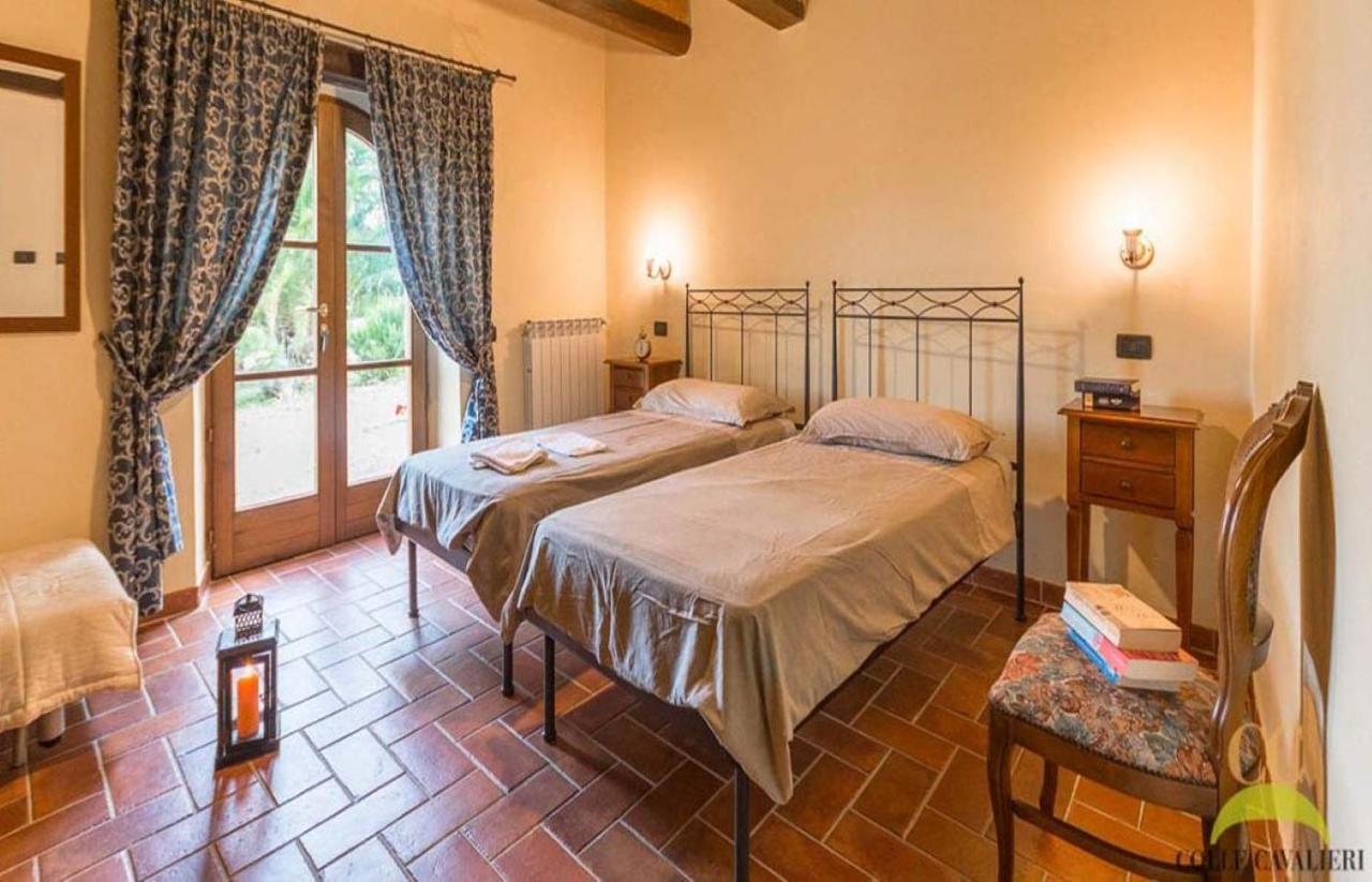 Colle Cavalieri - Country House Гаворрано Экстерьер фото