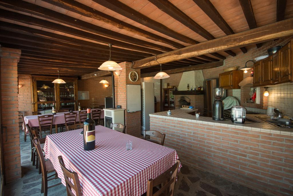 Colle Cavalieri - Country House Гаворрано Экстерьер фото